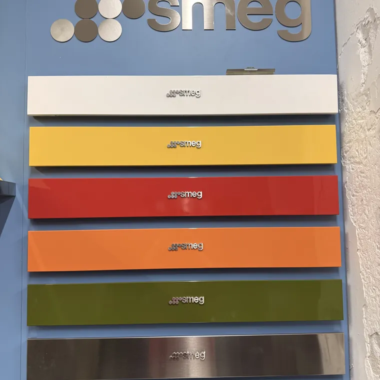 Smeg en el showroom de Kataluma Comercial